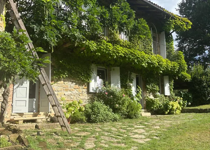 Cascina Burroni Lerma